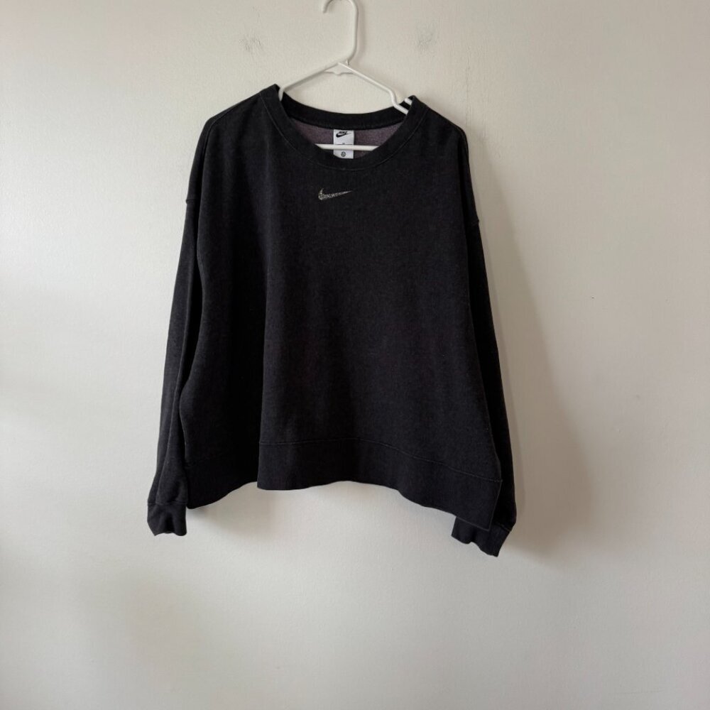 Nike Grey Sweatshirt with Multicolored Logo